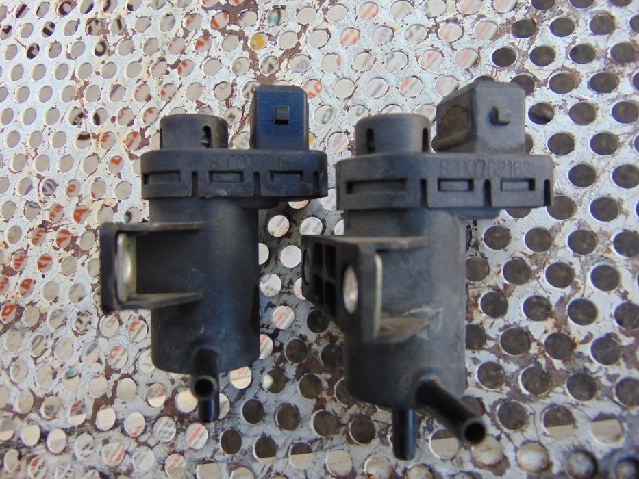 Supapa vacuum Renault master cod 8200762162 opel movani nissan nv400 megane 3 electrovalva clio 4 nissan dacia