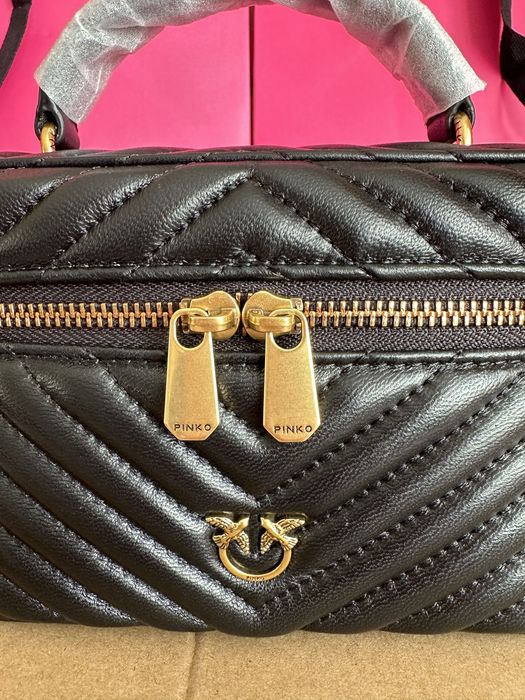 Дамска чанта PINKO Vanity Case в черен цвят