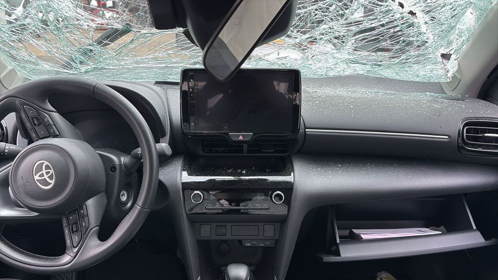 Piese Toyota Yaris Cross 1.5B Hybrid 2020-2024. Volan stinga.