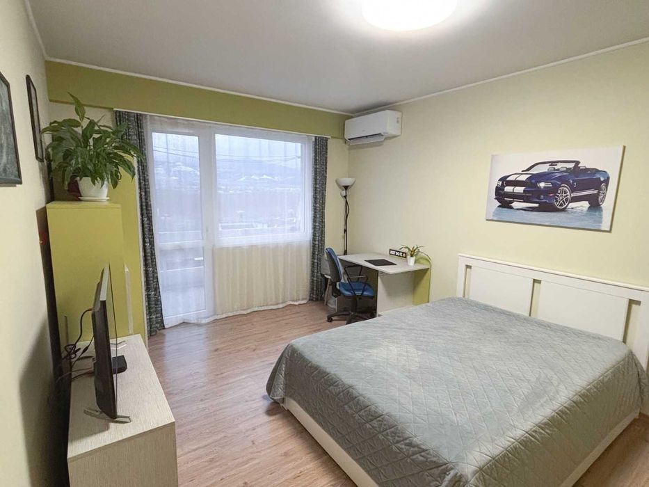 Продава се Тристаен апартамент в Пловдив, Христо Смирненски - 65 кв.м за 1768 €/кв.м - Снимка #3