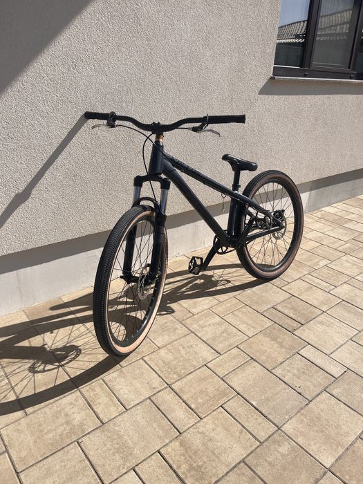 Dirt kellys whip  30