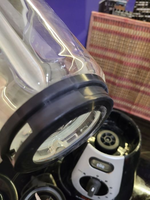 Блендер Tefal 600w