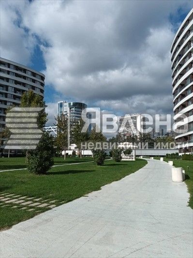 Продава се Тристаен апартамент в Варна, Трошево - 103 кв.м за 2496 €/кв.м - Снимка #5