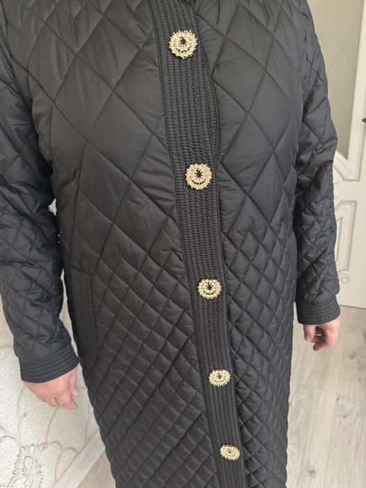 Продам куртка демисезон ласаграда