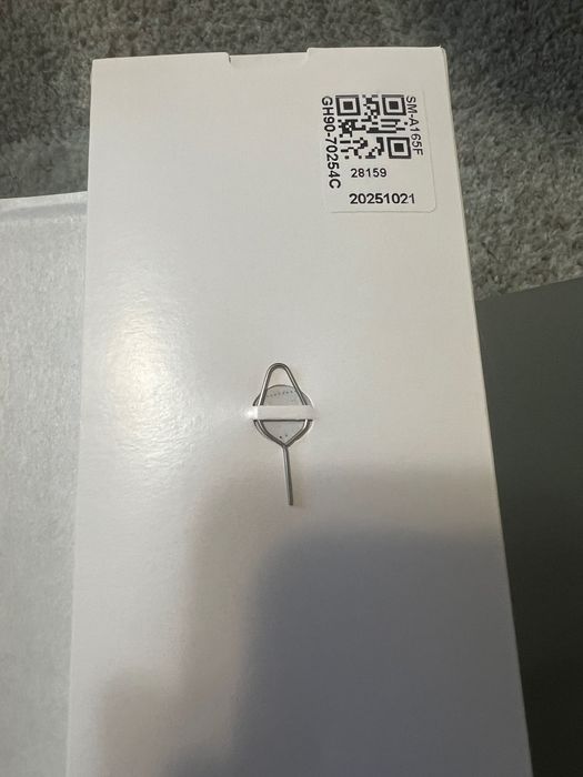 Телефон Samsung 16A чисто нов