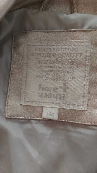 Vand geaca piele ecologică H&M