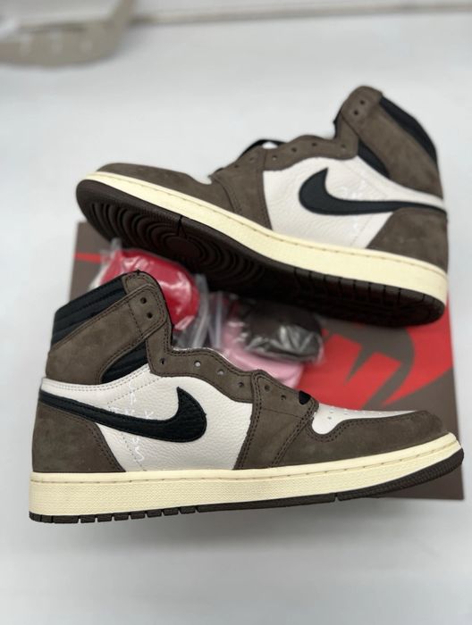 Nike Air Jordan 1 Travis Scott Cactus Jack Adidasi