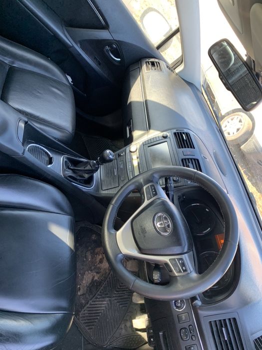 Тойота авенсис 2.0D4D 126кс 2010г.  Т27 НА ЧАСТИ