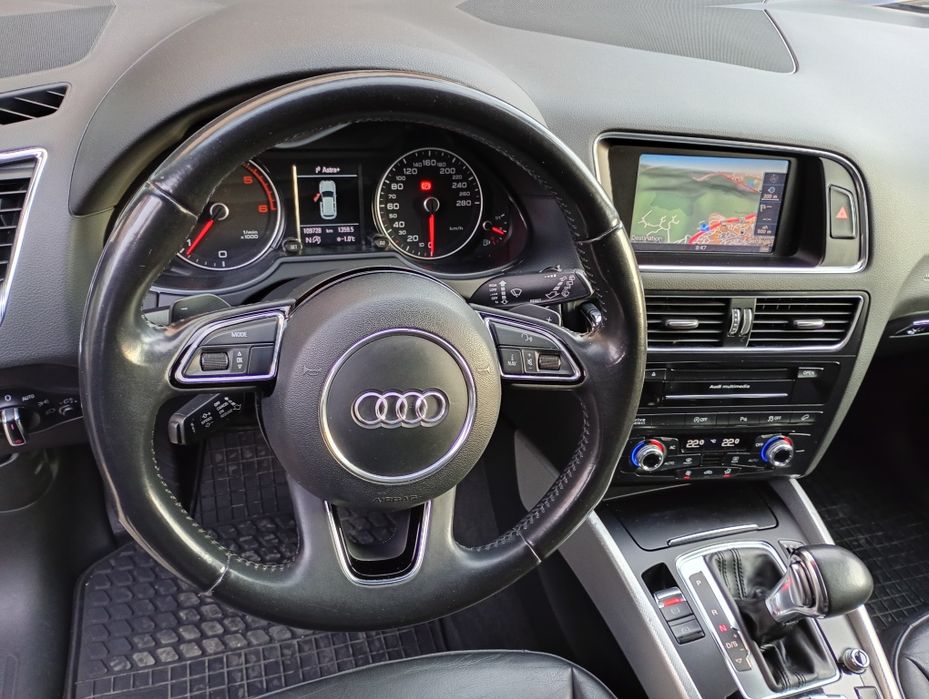 Ауди Q5  2.0 TDI Quattro  170k
