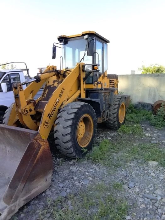 Продам погрузчик