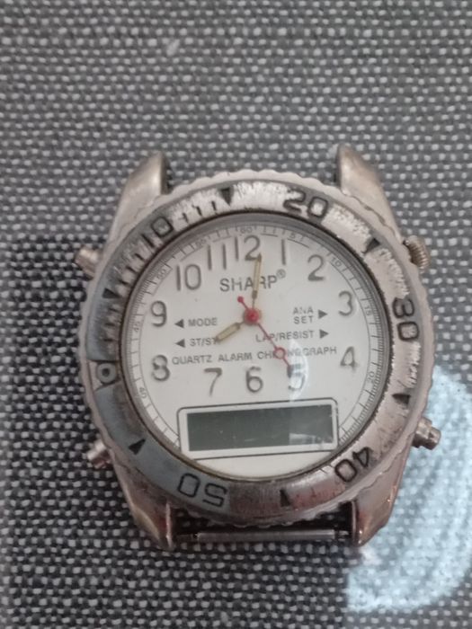 Продам часы СССР в хорошем состоянии