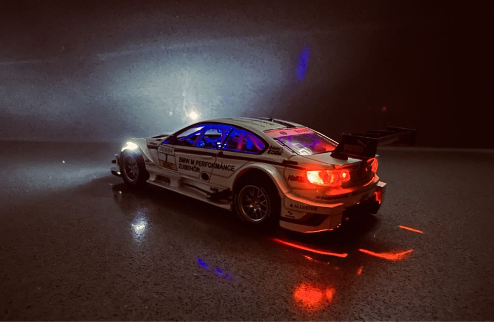 Masinuta Metalica BMW M6 GT3 cu Lumini & Sunete