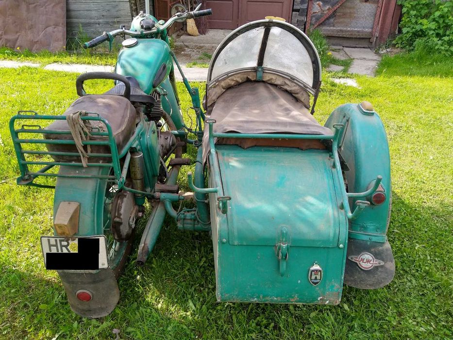 Motocicleta IJ an 1961