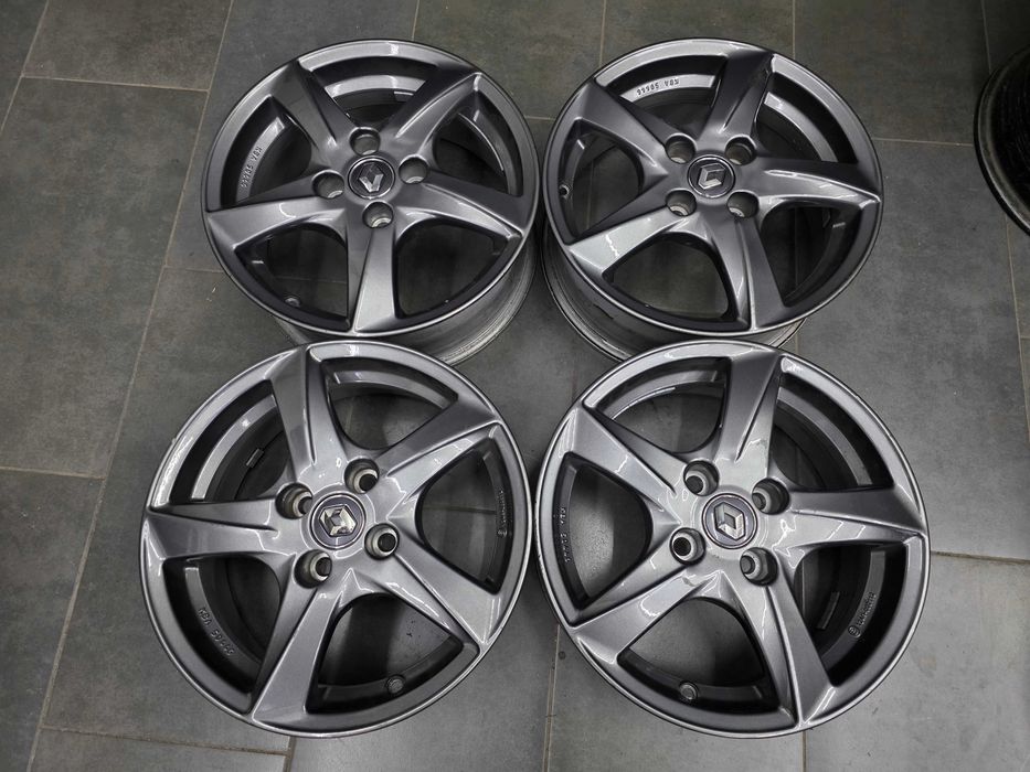 Джанти 15 - Renault -