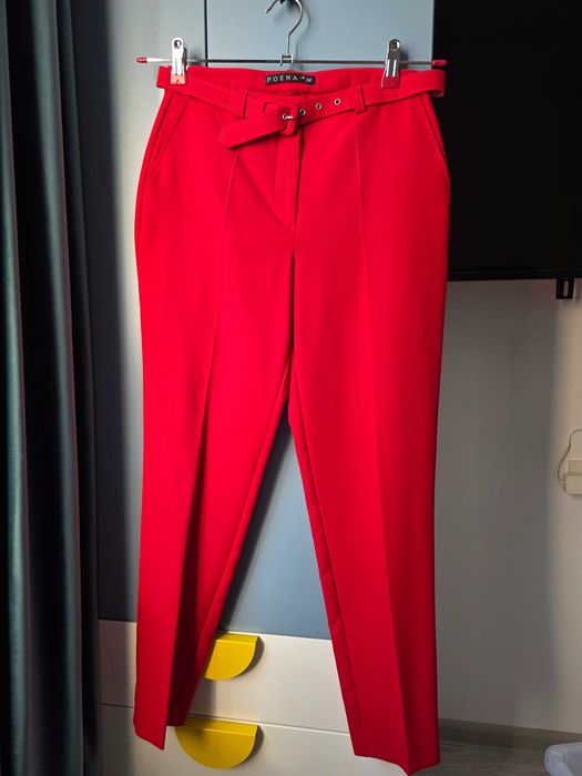 Pantaloni Poema; marime 34