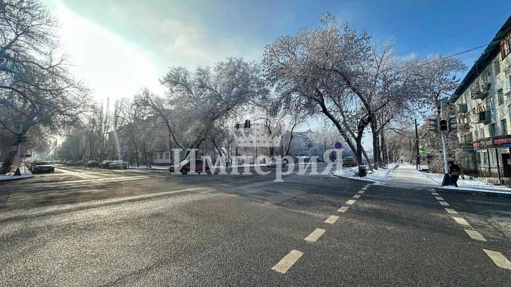 Продам Комерческий помещение  Даулет Империя