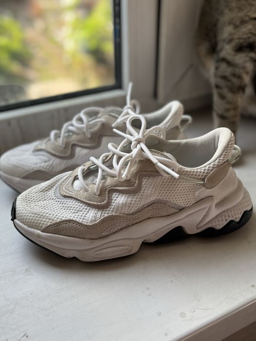 Кроссовки Adidas Ozweego