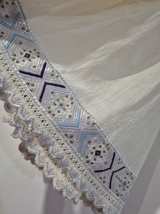 Poale traditionale vechi 100 de ani