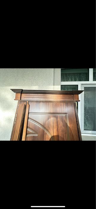 Продам Дверь срочно