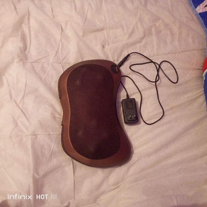 Масажор для шеи спины ног, не дорого за 3000