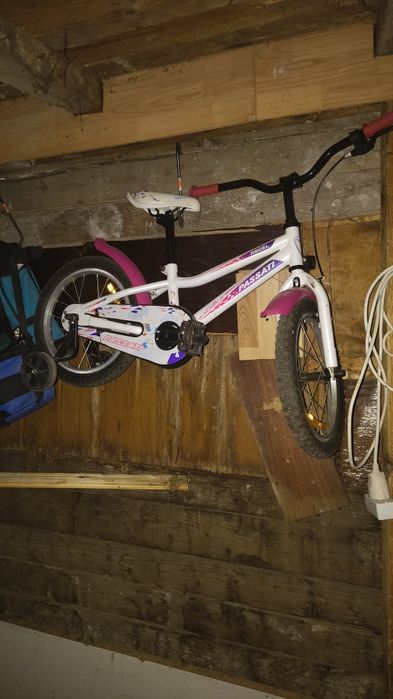 De vînzare telescop mașină de cusut bicicleta fetiță radioul vechi
