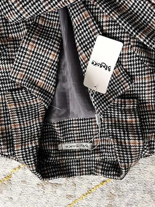 Продам брючной костюм