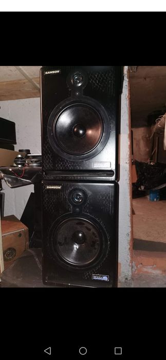 Lumii Digita 600w.Samson Resolv 80A. RCF M801