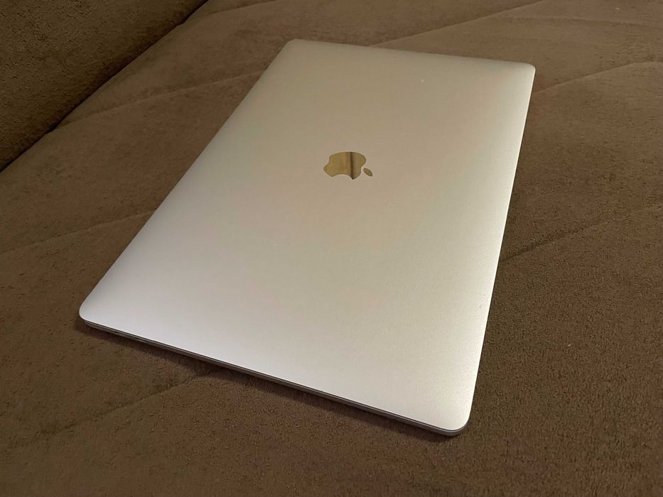 15" MacBook Pro А1707 Touch/Mid-2017/-i7/16GB RAM/256GB SSD