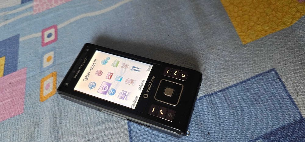 sony Ericsson c905