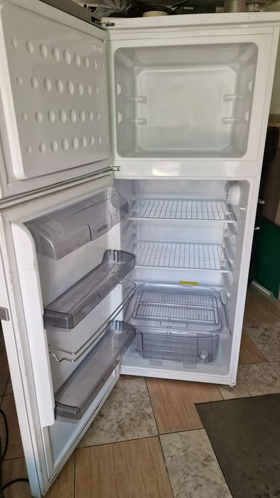 Vand frigider Arctic
