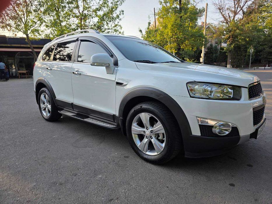 Продается Captiva-2 2011