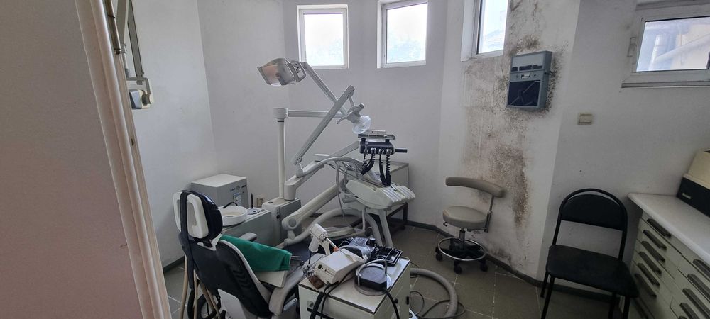 Продава се Магазин в Разград, Център - 69 кв.м за 3914 €/кв.м - Снимка #4