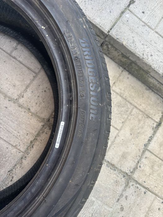 Anvelope vara 215 /50/17