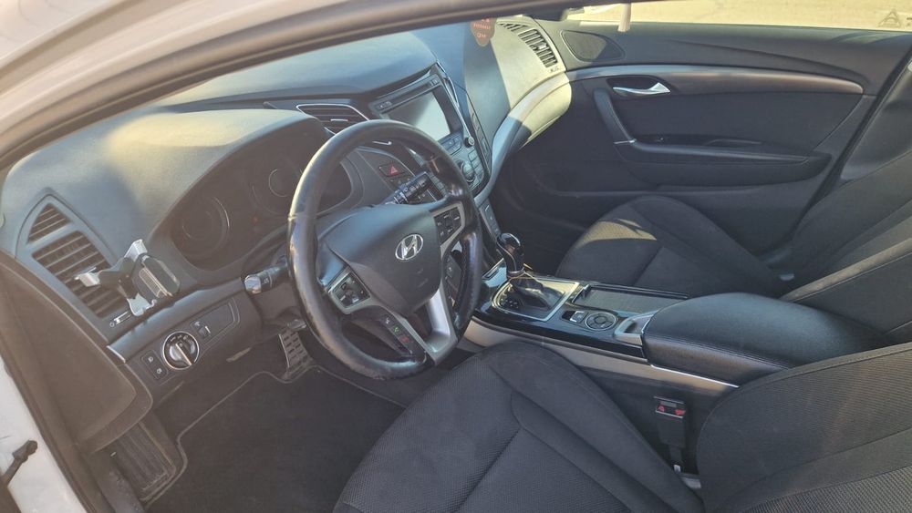 Hyundai i40 CW (Break) 1.7 CRDi Automat – 2012 – Întreținută, fără probleme tehnice