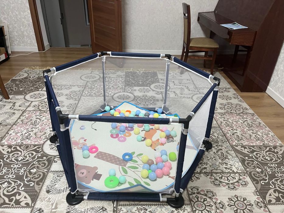 Игровой манеж для младенцев