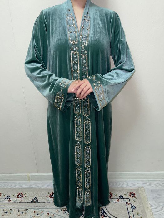 Женский велюровый шапан