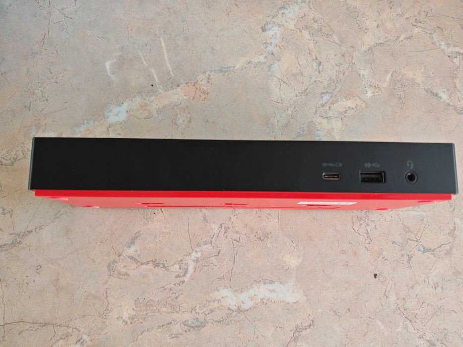 Докинг станция Lenovo thinkpad universal Thunderbolt 4 Dock
