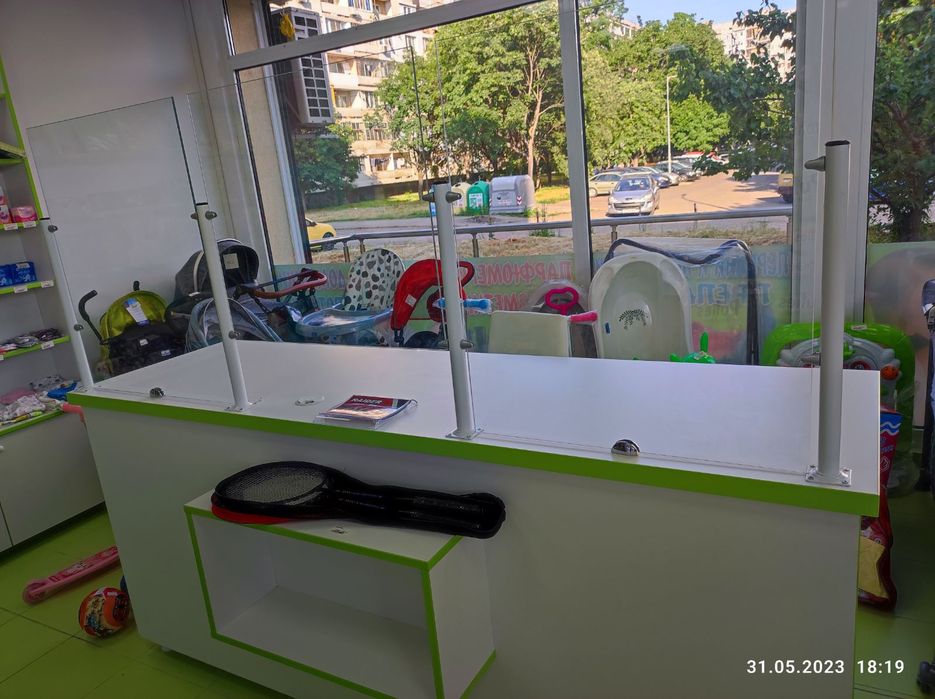 Гишатура с чекмеджета