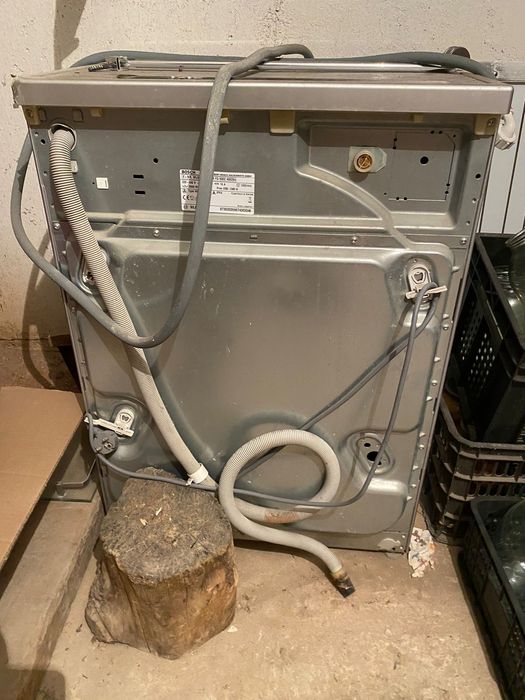 Продам стиральную машинку