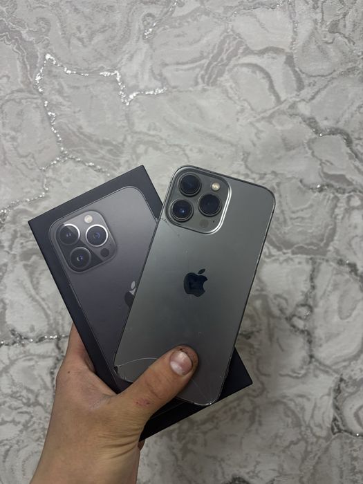 Продам айфон 13 про