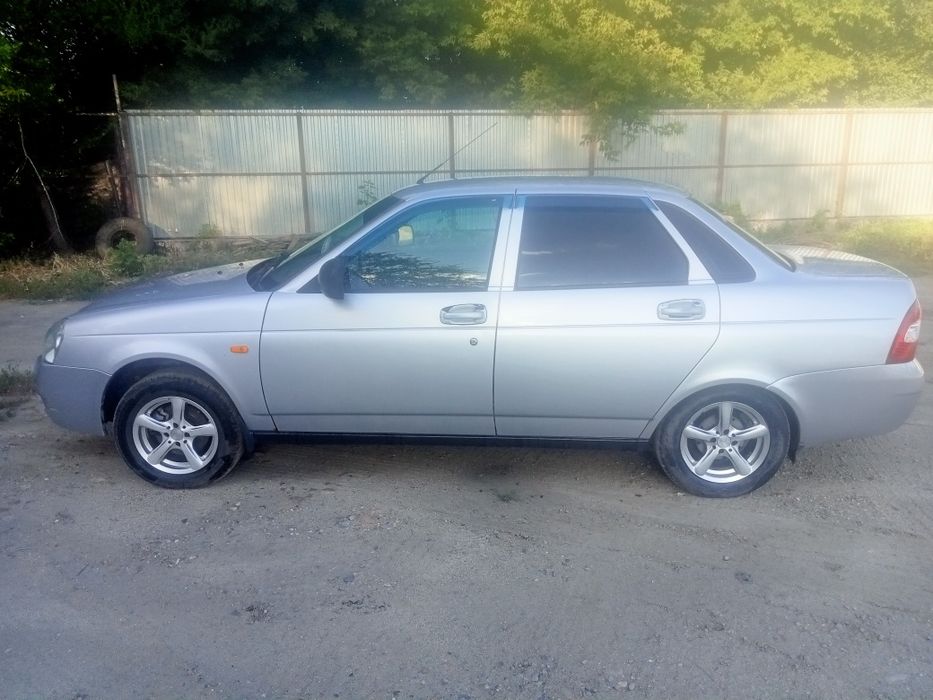 Продам приору 2013