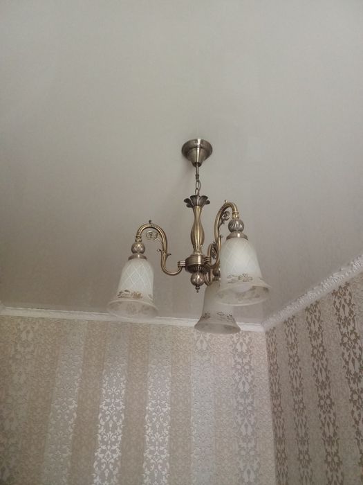 Люстры хорошем состояний