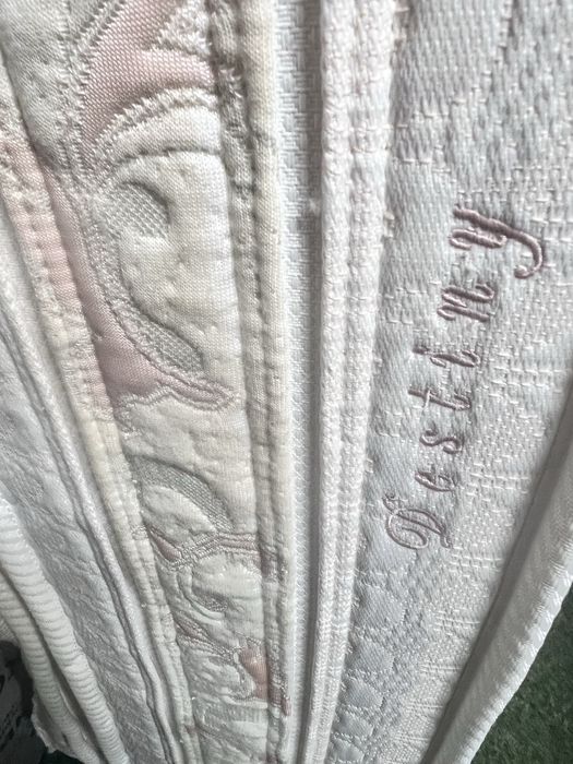 Матрас  King Koil