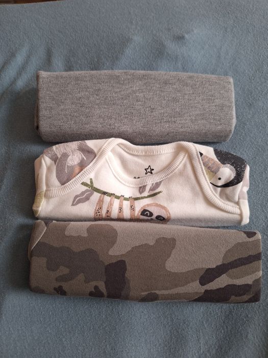 Сет нови бебешки бодита Next / 1 месец