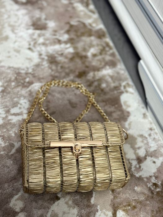 Genți handmade realizate pe comanda