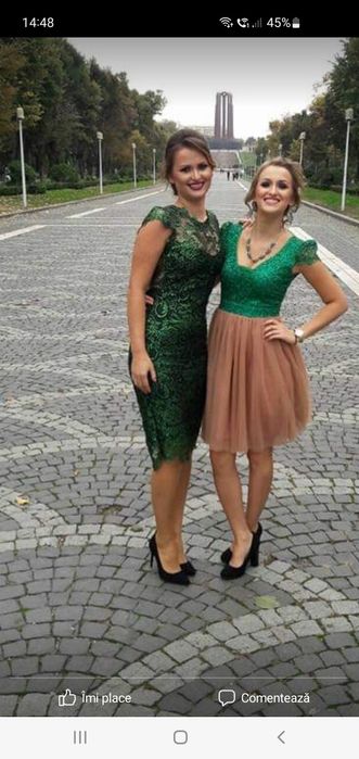 Rochie miss grey ,marimea 40 ,decoltata pe.spate