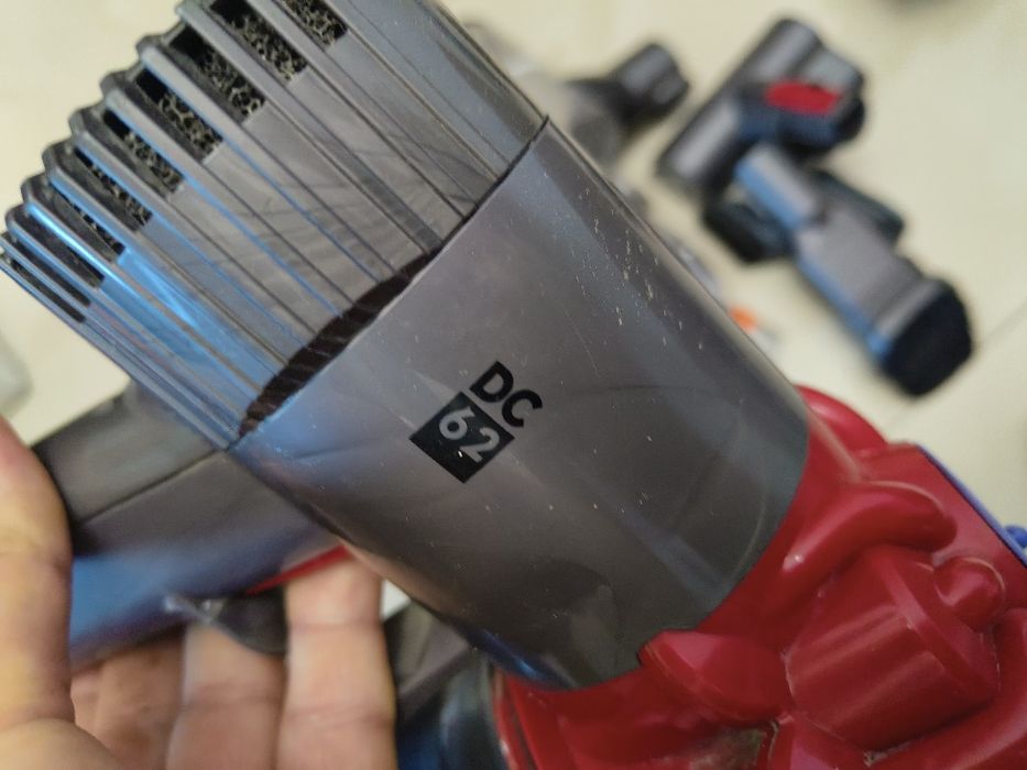 Aspiratoare dyson dc 62. V6 lot