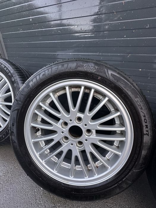 Jante bmw R17 Anvelope vara Michelin 225/50