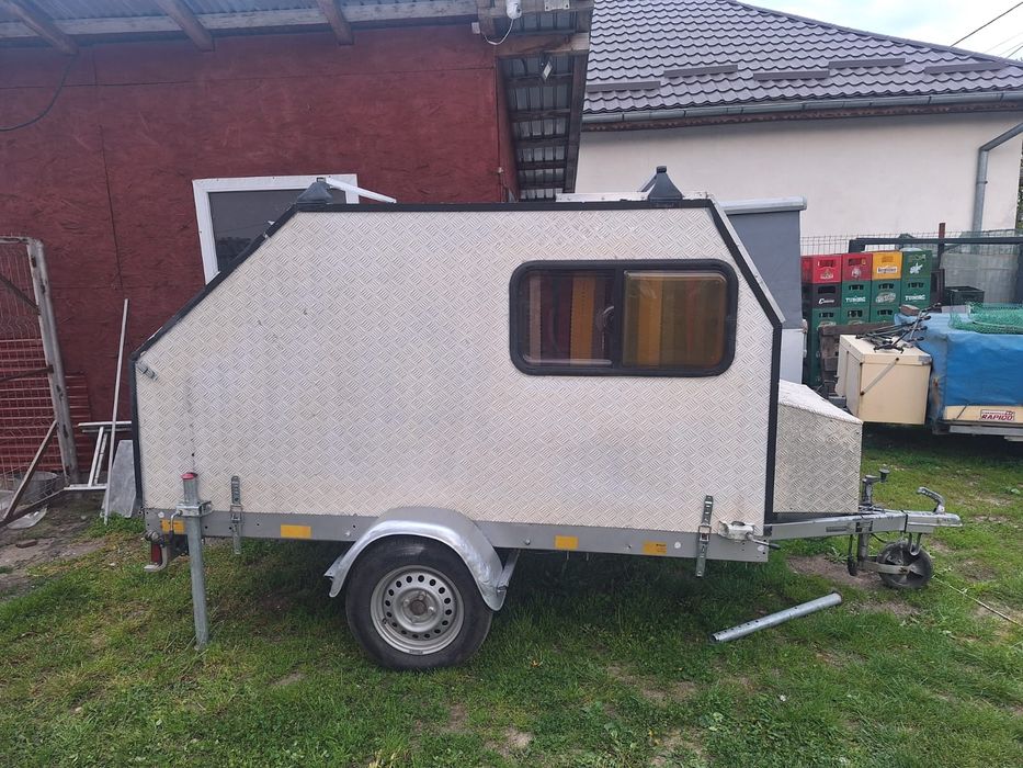 Minirulota de pescuit și activități  in  aer  liber