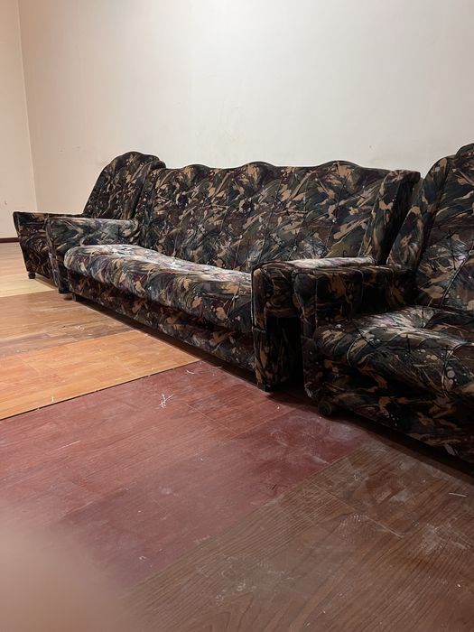 Диван и кресло